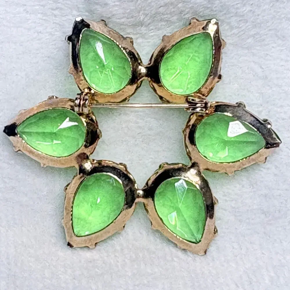 Mid‑Century Gold‑Tone Floral Brooch with Pear‑Cut Green Czech Glass Stones